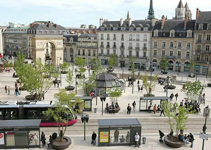 Dauphine - Centre Gare - Acces Autonome 24 Sur 24 - Boite A Cles & Gardien - Parking Public Dauphine 3* ディジョン